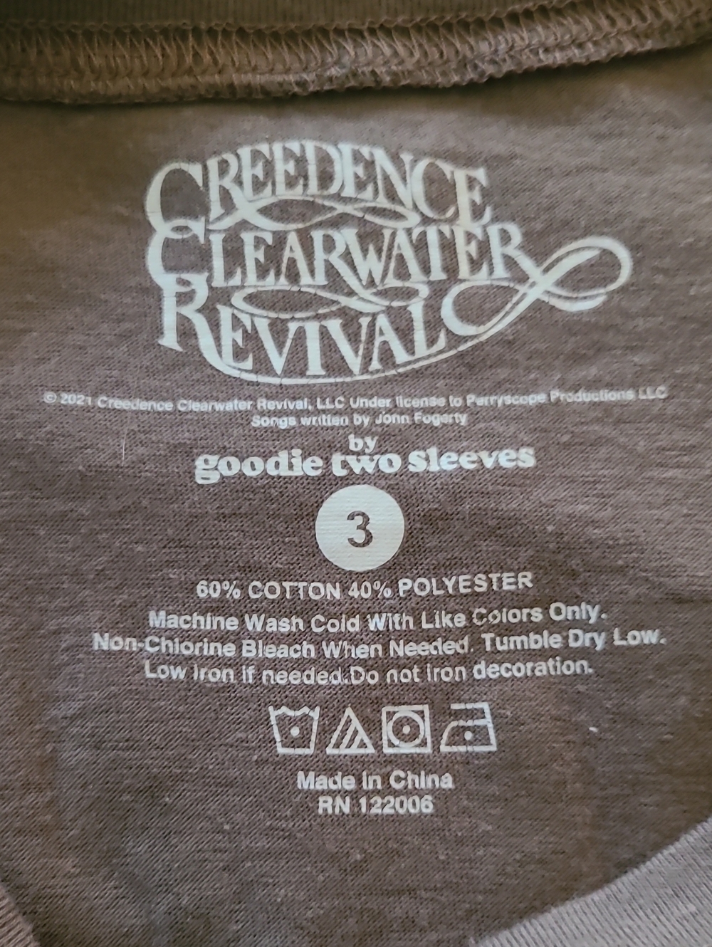 Torrid Creedence Clearwater Revival Brown Graphic Tee Plus Sz 3 - Picture 3 of 3